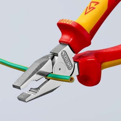 Плоскогубці діелектричні комбіновані особливої міцності KNIPEX 225 мм 02 06 225