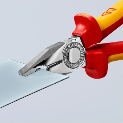 Плоскогубці комбіновані діелектричні KNIPEX 180 мм 03 06 180