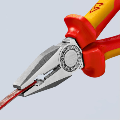 Плоскогубці комбіновані діелектричні KNIPEX 200 мм 03 06 200