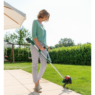 Тример акумуляторний BOSCH UniversalGrassCut 18V-260 06008C1D03