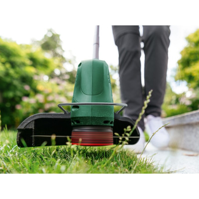 Тример акумуляторний BOSCH UniversalGrassCut 18V-260 06008C1D04 без АКБ