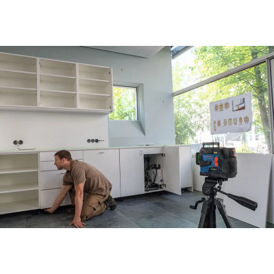 Лазерний нівелір BOSCH GLL 12V-100-33 CG Professional 0601065400