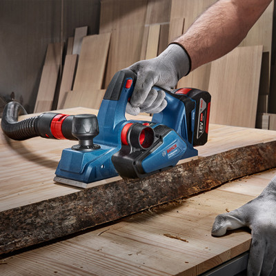 Рубанок акумуляторний BOSCH GHO 185-LI Professional 06015B5021 без АКБ