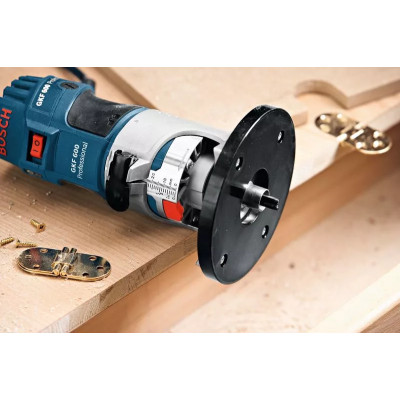 Фрезер кромочный BOSCH GKF 600 Professional 060160A100