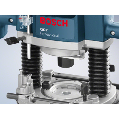 Фрезер занурювальний BOSCH GOF 130 Professional 06016B7000