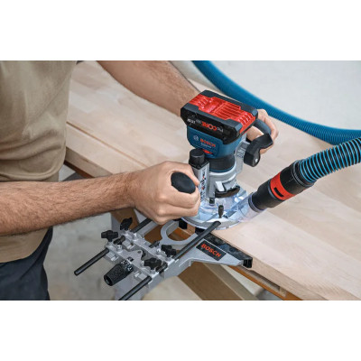 Фрезер акумуляторний кромковий BOSCH PRO GKF 18V-8 06016C2000