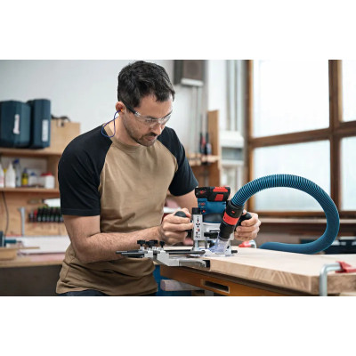 Фрезер акумуляторний кромковий BOSCH PRO GKF 18V-8 06016C2000