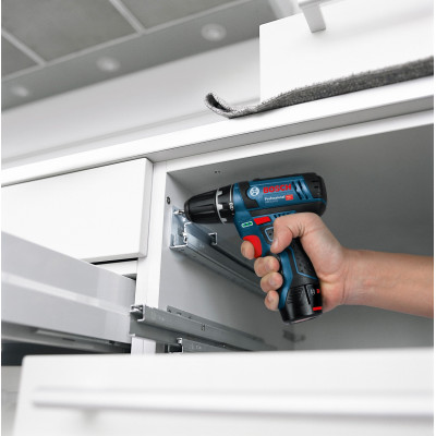 Дрель-шуруповёрт аккумуляторный BOSCH GSR 12V-15 Professional 060186810G