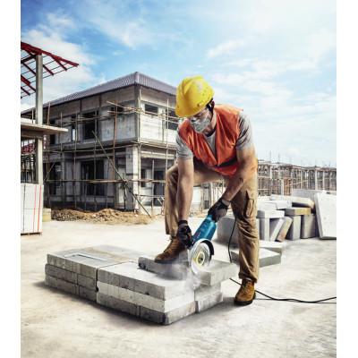 Угловая шлифмашина BOSCH GWS 2200 Professional 06018C0320