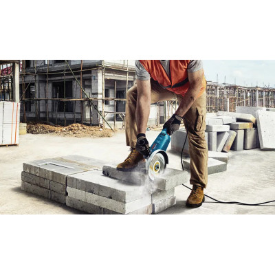 Угловая шлифмашина BOSCH PRO GWS 2200 06018C1120