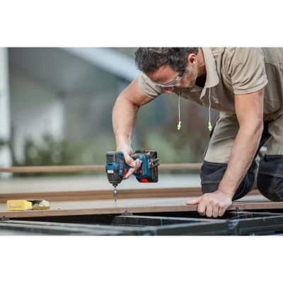 Гвинтоверт ударний акумуляторний BOSCH PRO GDR 18V-200 C 06019G4104 без АКБ