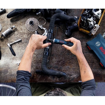 Акумуляторна викрутка BOSCH GO Kit 06019H2021