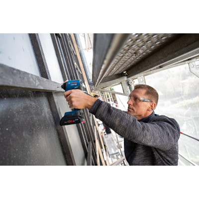 Винтовёрт ударный аккумуляторный BOSCH GDR 18V-220 C Professional 06019L6000 без АКБ