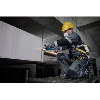Кутова шліфмашина акумуляторна BOSCH PRO GWS 18V-8 06019N9001 без АКБ