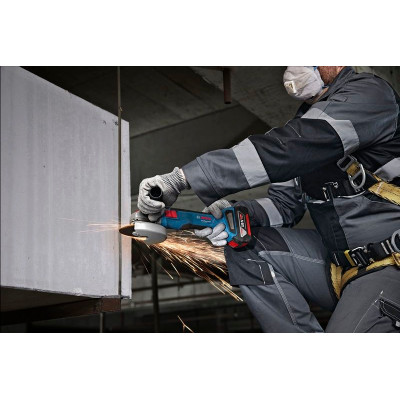 Угловая шлифмашина аккумуляторная BOSCH GWS 18V-8 Professional 06019N9020