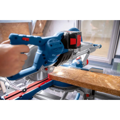 Торцовочная пила аккумуляторная BOSCH PRO GCM 18V-216 D 0601B51000 без АКБ