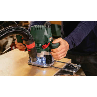 Фрезер занурювальний BOSCH POF 1400 ACE 060326C820