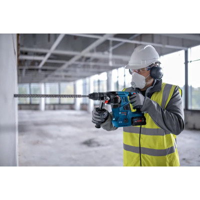 Перфоратор акумуляторний BOSCH PRO GBH 18V-28 CF 0611921002