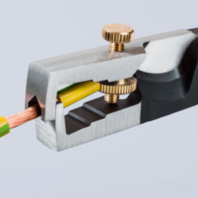 Кліщі для видалення ізоляції з функцією різання кабелю KNIPEX StriX 13 66 180