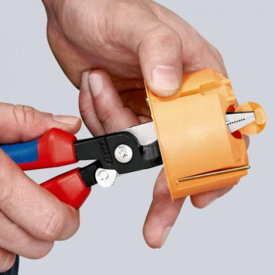 Електромонтажні кліщі KNIPEX 200 мм 13 92 200