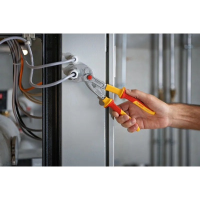 Кліщі переставні діелектричні BOSCH Professional VDE 250 мм 0-46 мм 1600A02NE5