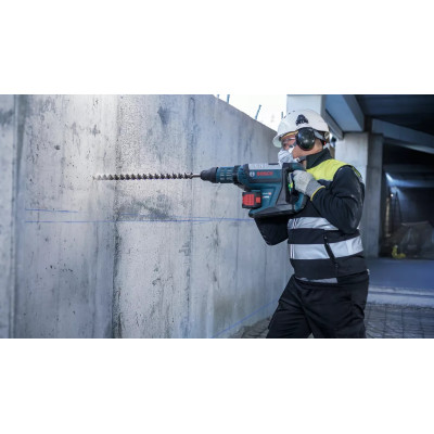 Бур по бетону BOSCH PRO SDS max-7 35х600х720 мм SDS-Max 2608586797