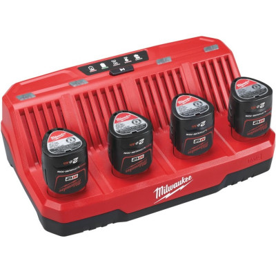 Зарядное устройство Milwaukee M12 C4 Li-Ion 12 В 4932430554