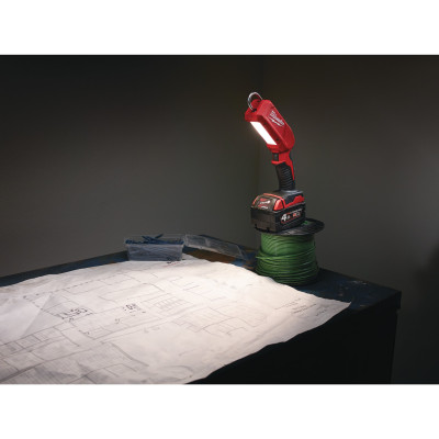 Фонарь светодиодный аккумуляторный Milwaukee M18 IL-0 4932430564 без АКБ