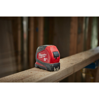 Рулетка Milwaukee Pro Compact 8 м 25 мм 4932459594
