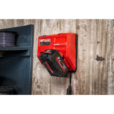 Зарядний пристрій Milwaukee M12-18SC Li-Ion 12 В, 18 В 4932471736