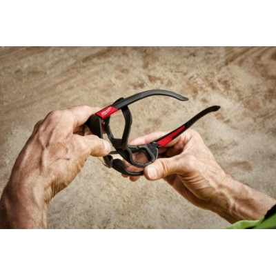 Очки защитные прозрачные Milwaukee Premium 4932471885