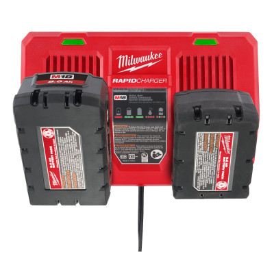 Зарядное устройство Milwaukee M18 DFC Li-Ion 18 В 4932472073