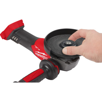 Кутова шліфмашина акумуляторна + алмазні диски 10 шт Milwaukee M18 FSAG125X-0 4932479674 без АКБ