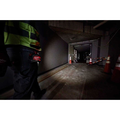 Рулетка магнитная с подсветкой Milwaukee LED 7.5 м 30 мм 4932492469