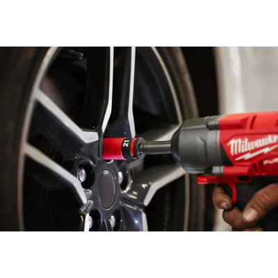 Гoлoвка ударна подовжена Milwaukee AUTO ShW 21 мм 1/2