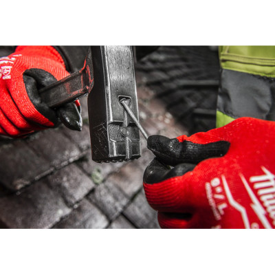 Стальной молоток с прямым гвоздодёром Milwaukee 750 г 4932493655