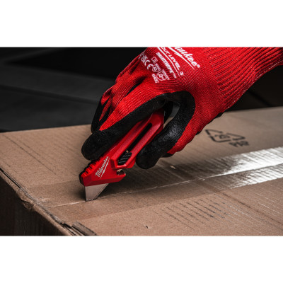 Нож с выдвижным лезвием Milwaukee Compact 4932501777