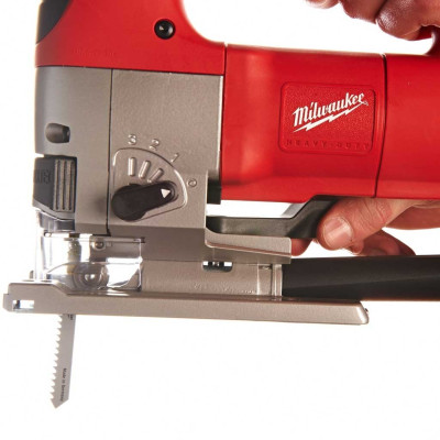 Лобзик электрический Milwaukee JSPE 135 TX 4933381230