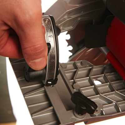 Дискова пила Milwaukee CS 60 4933419225