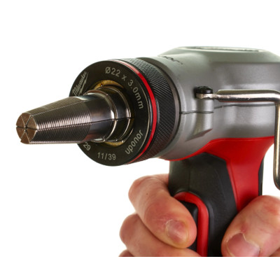 Субкомпактний розширювальний інструмент UPONOR для системи Q&E Milwaukee C12 PXP-I06202C 4933441715