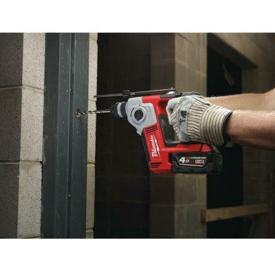Перфоратор акумуляторний Milwaukee M18 BH-402C 4933443330