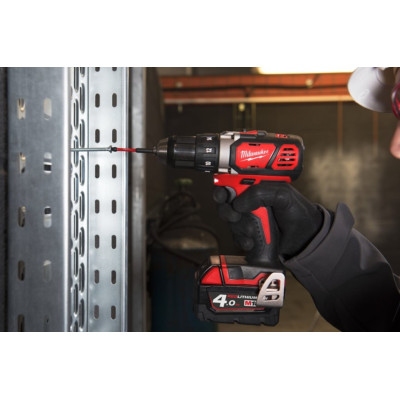 Дрель-шуруповёрт аккумуляторный Milwaukee M18 BDD-202C 4933443555