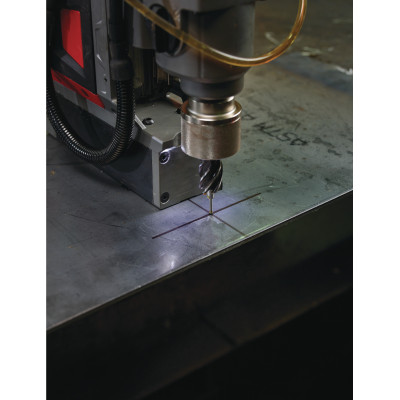 Аккумуляторная дрель на магнитной станине Milwaukee M18 FMDP-502C 4933451012