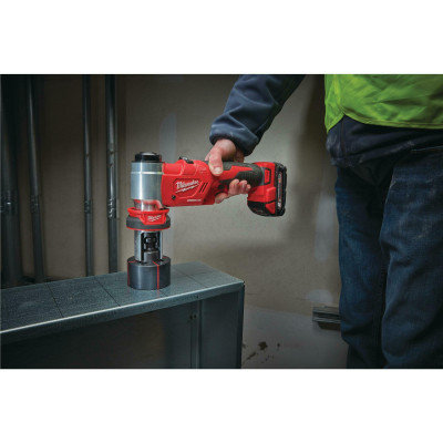 Гидравлический пробойник для отверстий Milwaukee M18 HKP-201C 4933451202