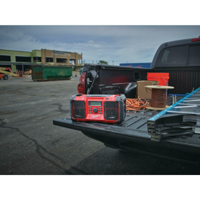 Аккумуляторное радио Milwaukee DAB+ M18 JSR DAB+-0 4933451251 без АКБ