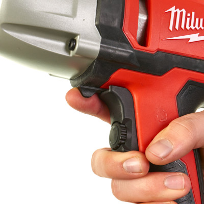 Гайковерт ударний Milwaukee IPWE 520 R 4933451525