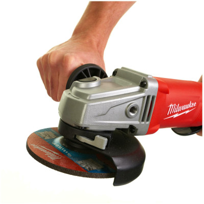 Угловая шлифмашина Milwaukee AG 13-125 XSPD 4933451577