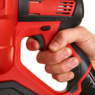 Акумуляторна прочисна машина Milwaukee M12 BDC8-0C 4933451632 без АКБ