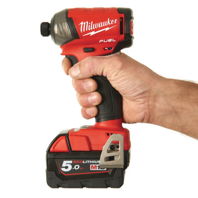 Винтовёрт гидравлический ударный аккумуляторный Milwaukee Surge M18 FQID-502X 4933451790