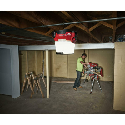 Фонарь светодиодный аккумуляторный Milwaukee M18 ONESLSP-0 4933459158 без АКБ